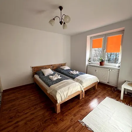 Pri Stanici Apartment *